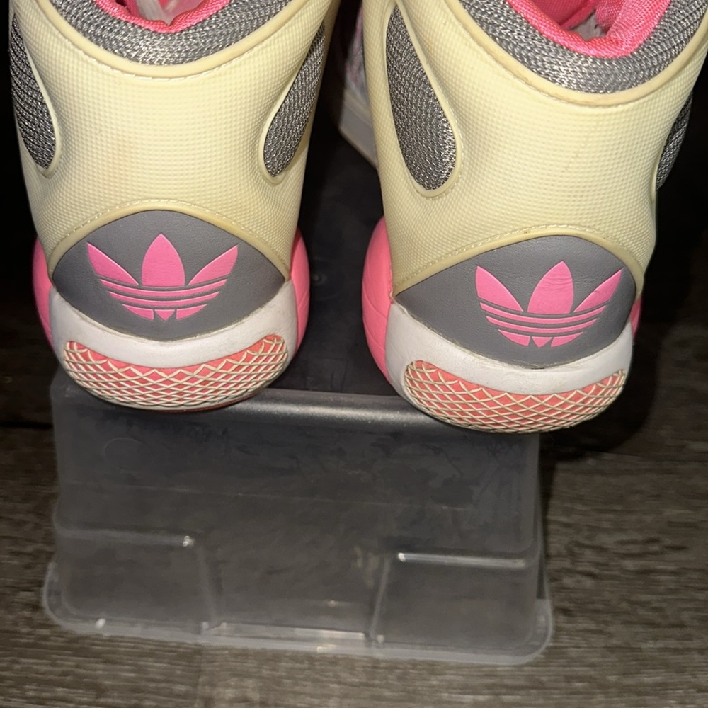 Retro Adidas - Picture 4 of 11